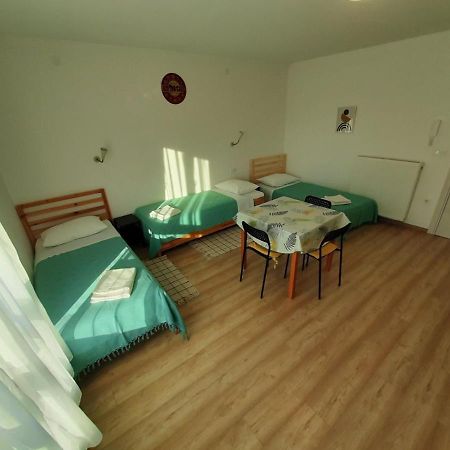 Апартаменты Argonauti With Free Parking Пула Экстерьер фото