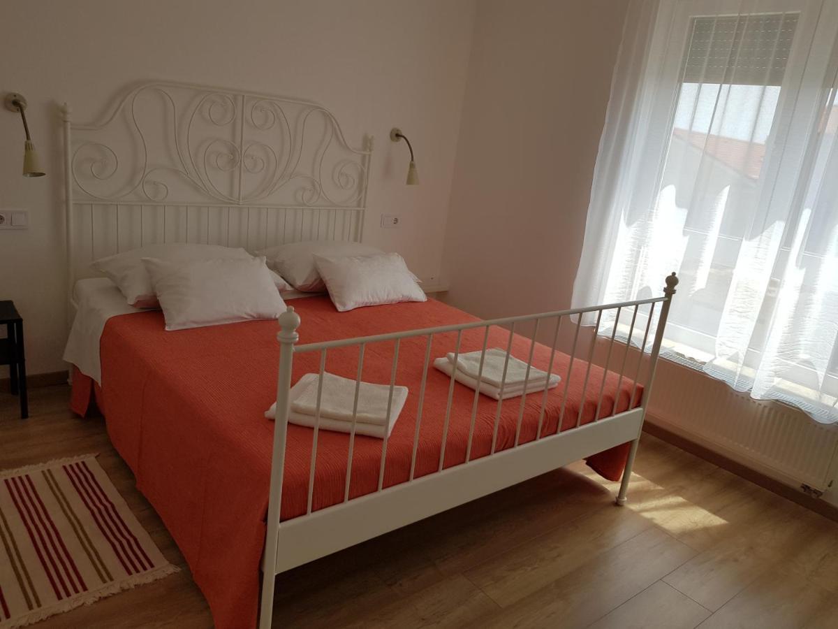 Апартаменты Argonauti With Free Parking Пула Экстерьер фото