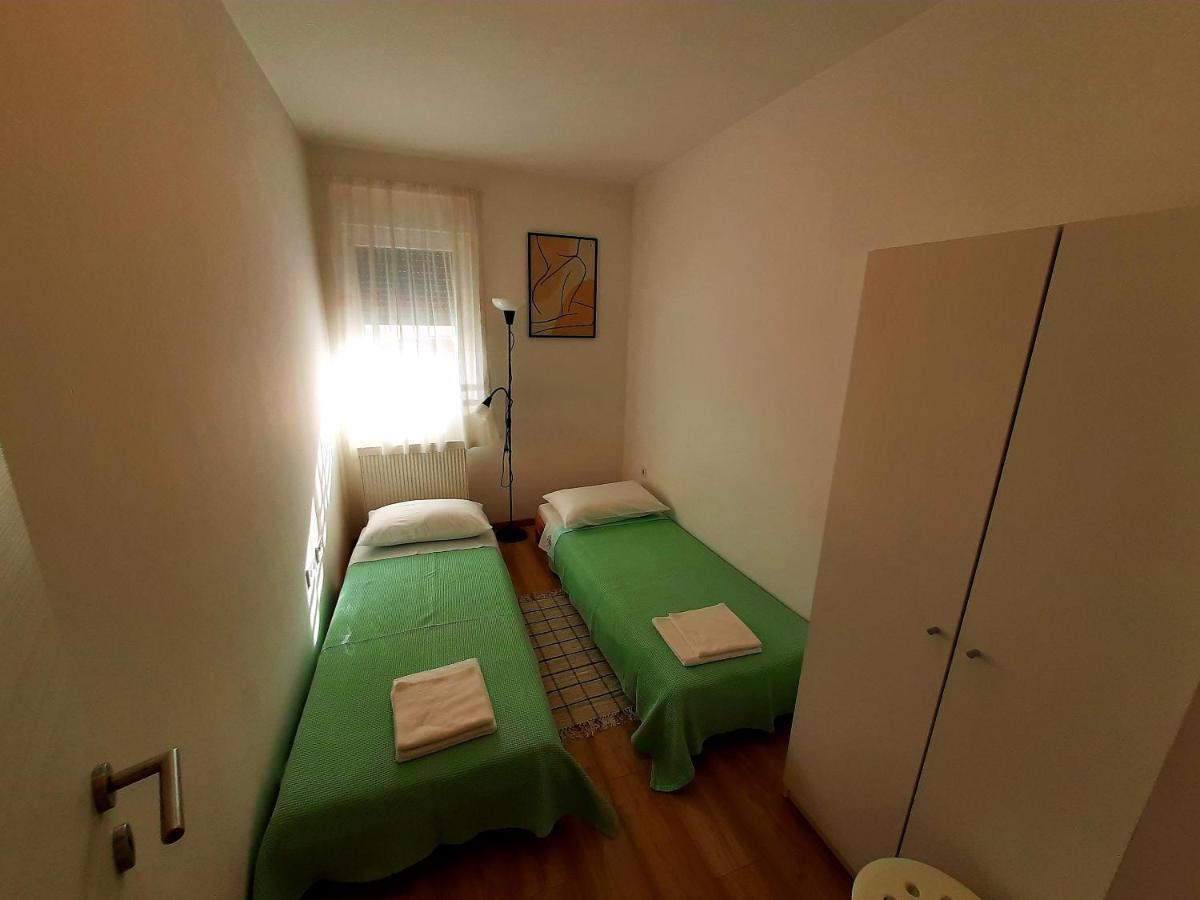 Апартаменты Argonauti With Free Parking Пула Экстерьер фото